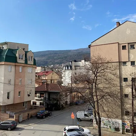 Ole Ii - Bright And Cozy Near The Center Апартаменты Скопье